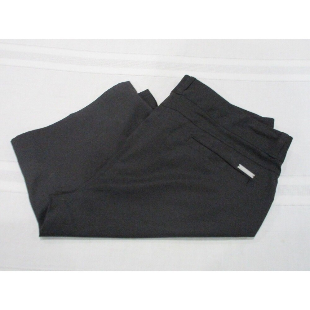 Woman’s Black Adidas Climate Golf Knee Length Shorts Size 12